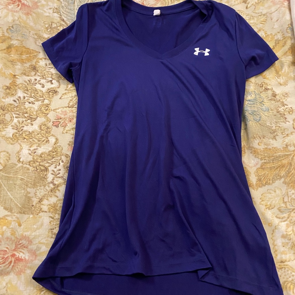 Under Armour top!